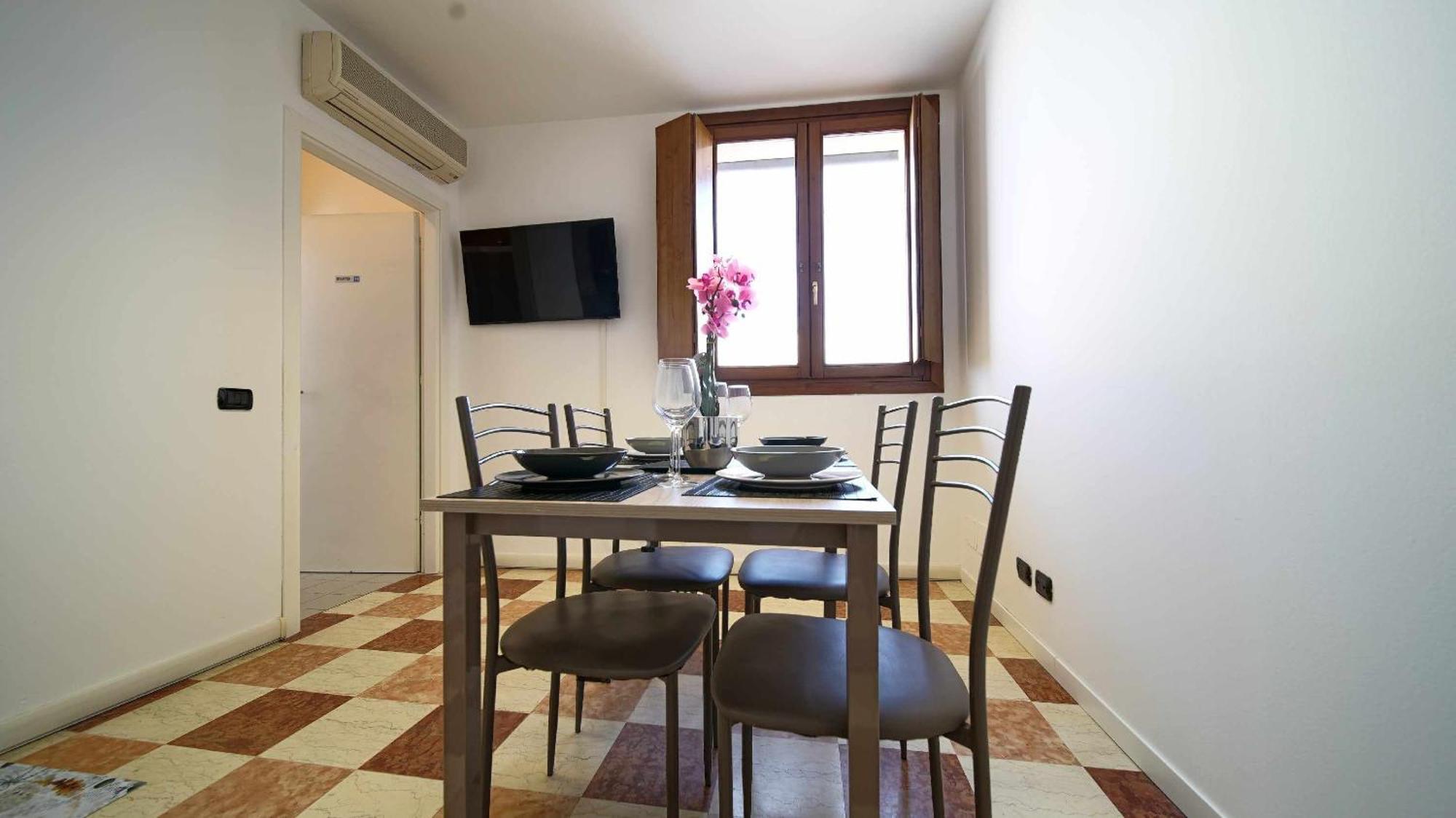 Destiny Home 7 Verona Fiera 外观 照片